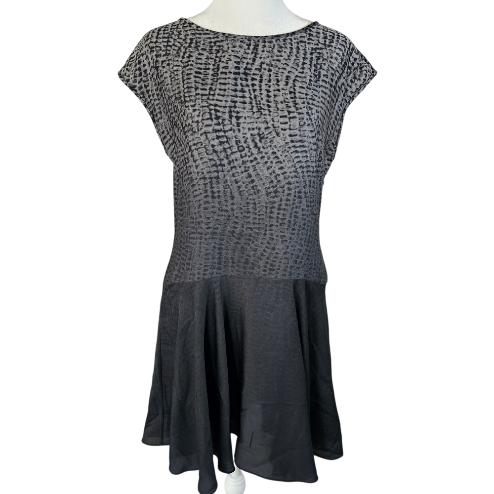 HALSTON HERITAGE Dress Womens‎ XS Black Satin Mini Flare Shift Twirl Croc